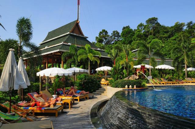 Kombinácia - Chai Chet Resort, Ko Chang, Bangkok Palace Hotel, Bangkok