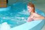 sitting pool1_130098_158489.jpg