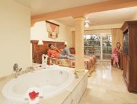 Grand Palladium Palace Resort and Spa