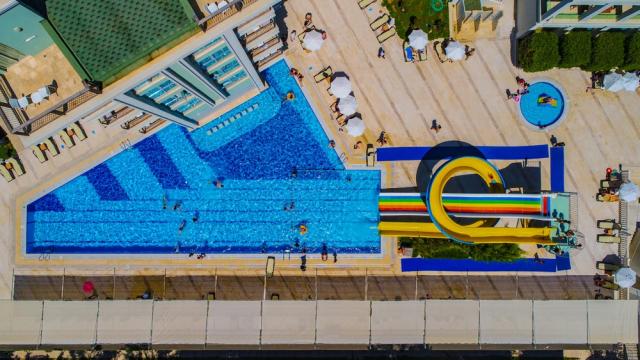 Royal Atlantis Spa & Resort
