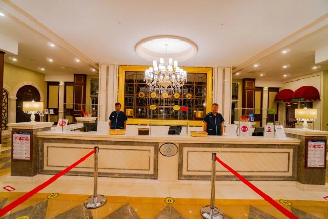 Royal Atlantis Spa & Resort