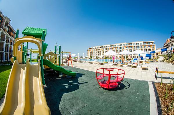 Aparthotel Premier Fort Beach