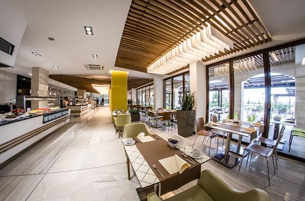 Aparthotel Premier Fort Beach