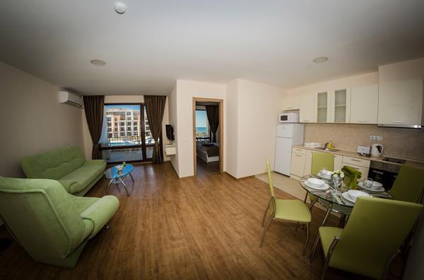 Aparthotel Premier Fort Beach