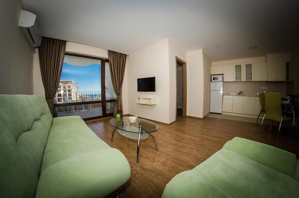 Aparthotel Premier Fort Beach