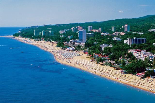 view Golden Sands 1.jpg