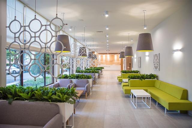Laguna Park Lobby 5.jpg