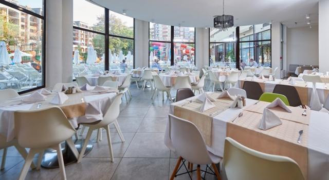 Laguna-Park-Main-Restaurant-1.jpg