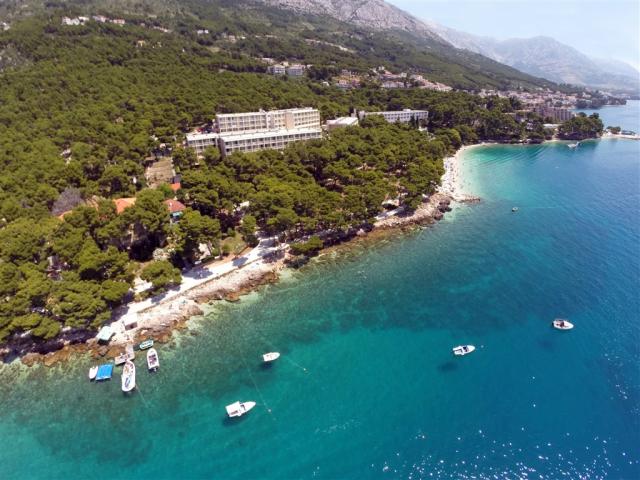 Brela_Marina_Maestral_Aerial (8).JPG