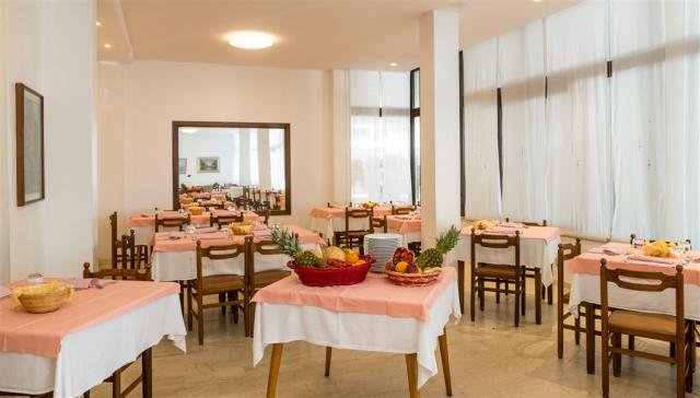 Hotel Alla Rotonda - 002.jpg