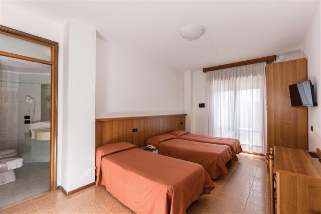 Taliansko, Alla rotonda 004.jpg