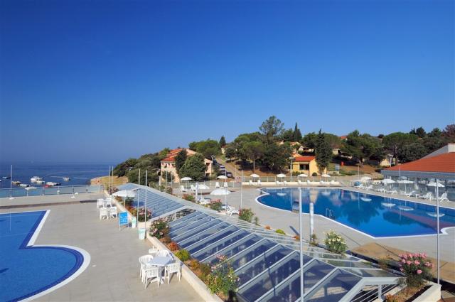 Resort Petalon 011.jpg