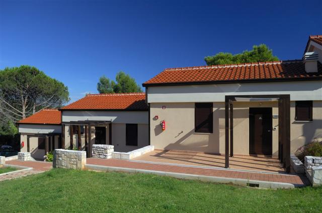 Resort Petalon 001.jpg