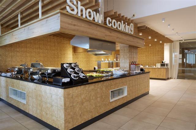 Main Restaurant Ambrosia.jpg