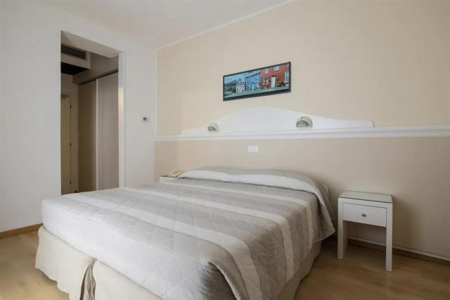 camera-matrimoniale-hotel-miami-jesolo.jpg