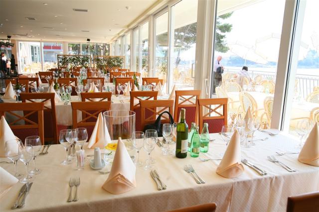 Restaurant_3.JPG