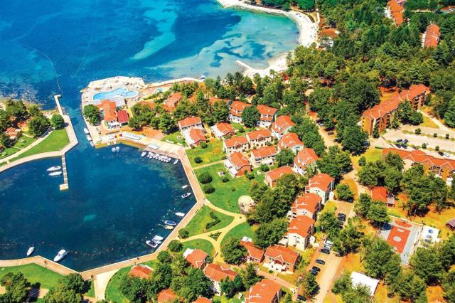 stella-maris-resort-5_more.jpg