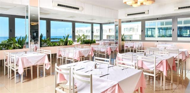 Hotel_Delfin_Plava_Laguna_2020_Restaurants_And_Bars_Restaurant-