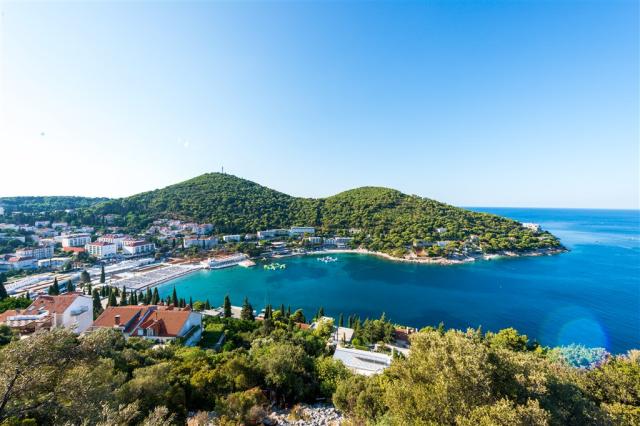 maestral-hotels-birdview-lapadbay.png