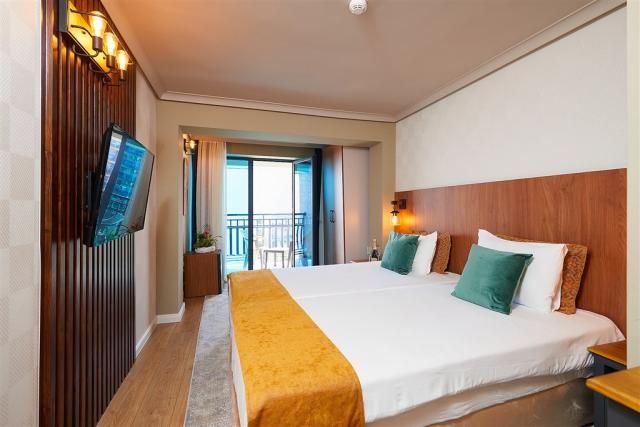 Superior Room Side Sea View.jpg
