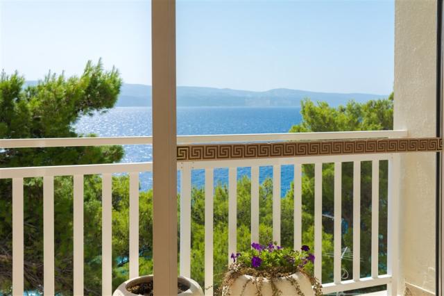 2. Standard Double Room Sea Side with Balcony_Holiday Village S