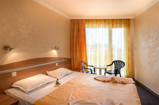 hotel-zeus-apartment-05.jpg