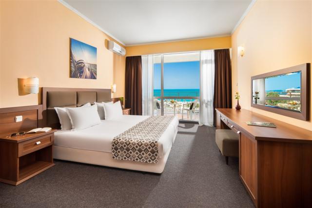APP - BEDROOM.jpg