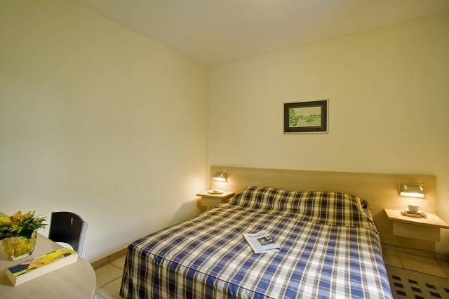 1618843463_17b4df37-baee-42a2-8df4-b87f6aa989b0_2009_Valamar_Di