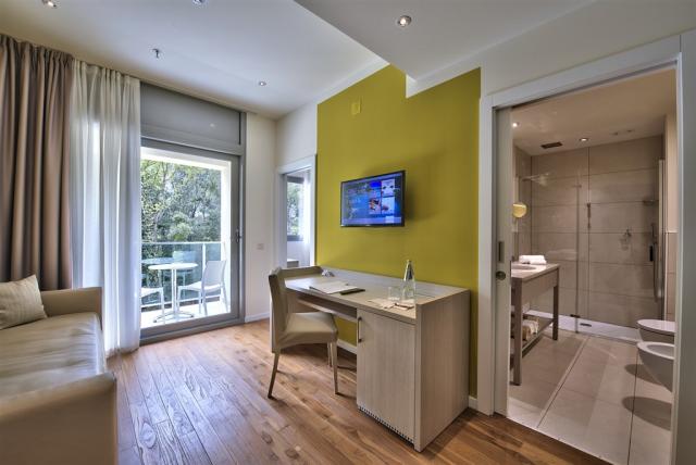 Hotel Kana superior room (1).jpg