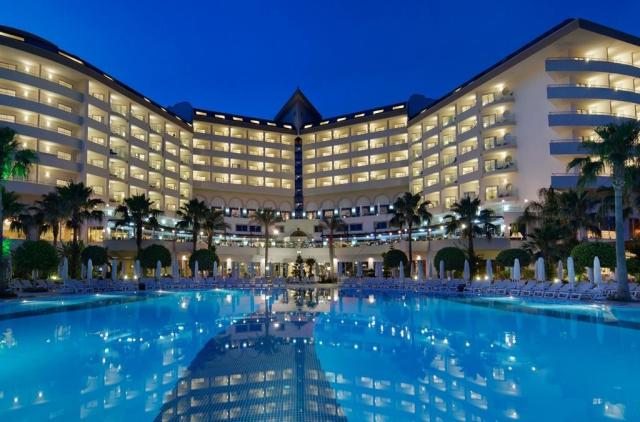 Saphir Resort 