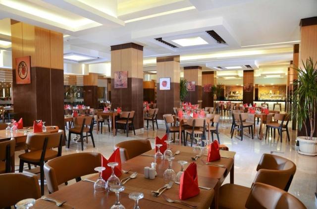 Pickalbatros White Beach Resort Hurghada