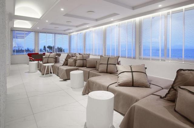 Dimitra Beach Hotel & Suites