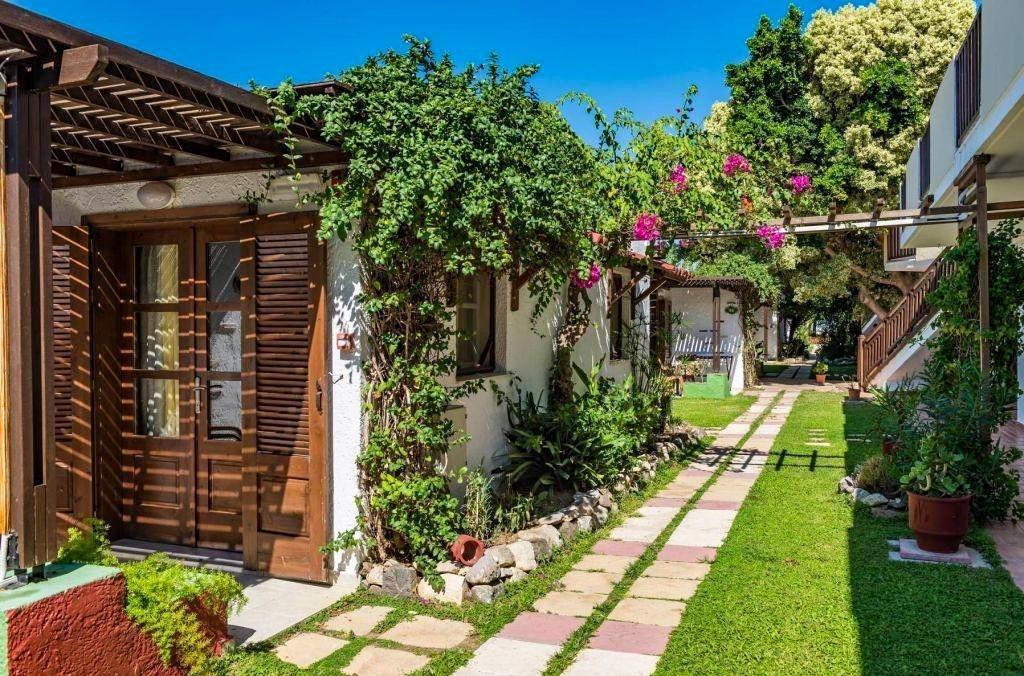 Gaia Garden