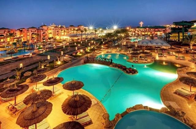 Pickalbatros Aqua Park Resort