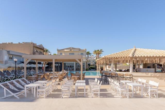 Neptuno Beach Resort 