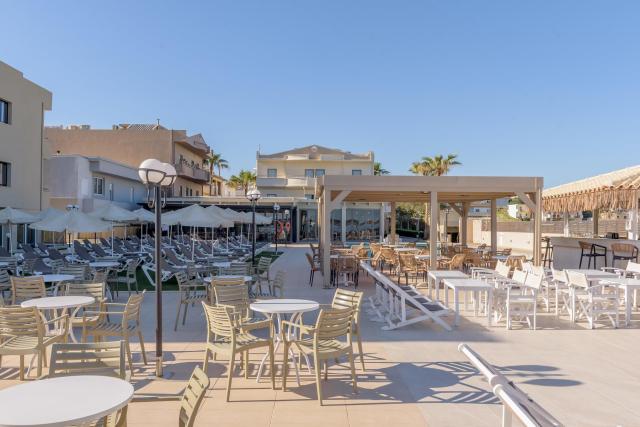 Neptuno Beach Resort 