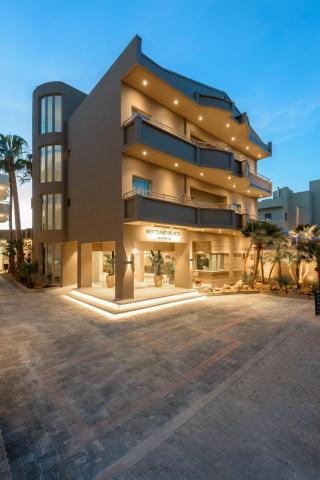 Neptuno Beach Resort 