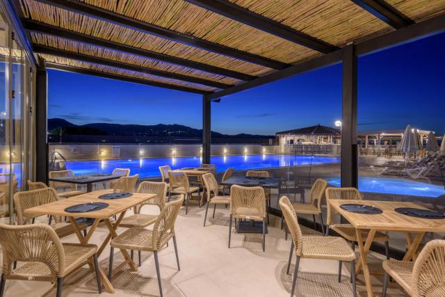 Neptuno Beach Resort 