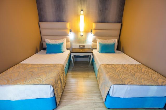 Tui Magic Life Masmavi