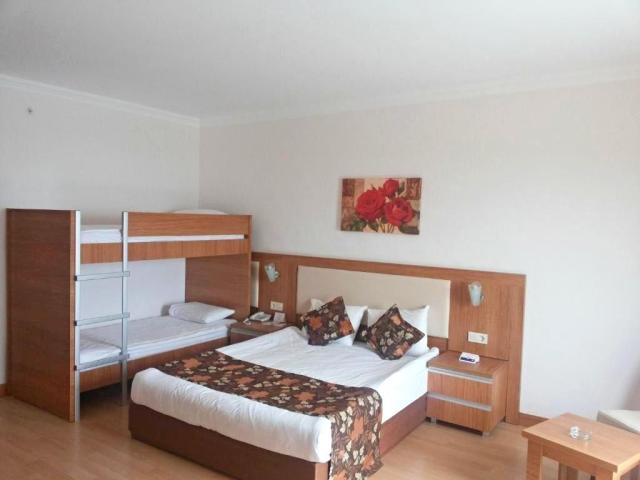 Cenger Beach Resort & Spa