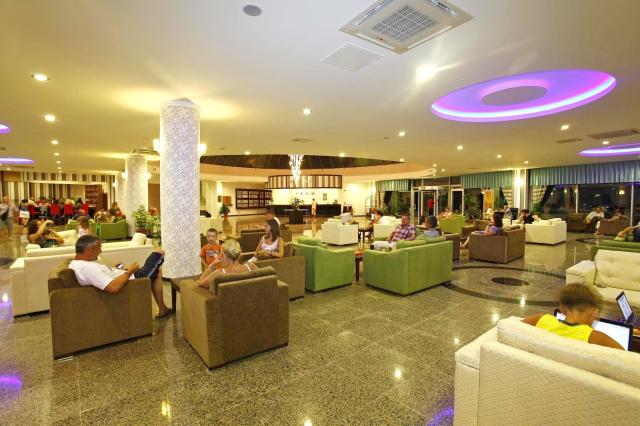 Cenger Beach Resort & Spa