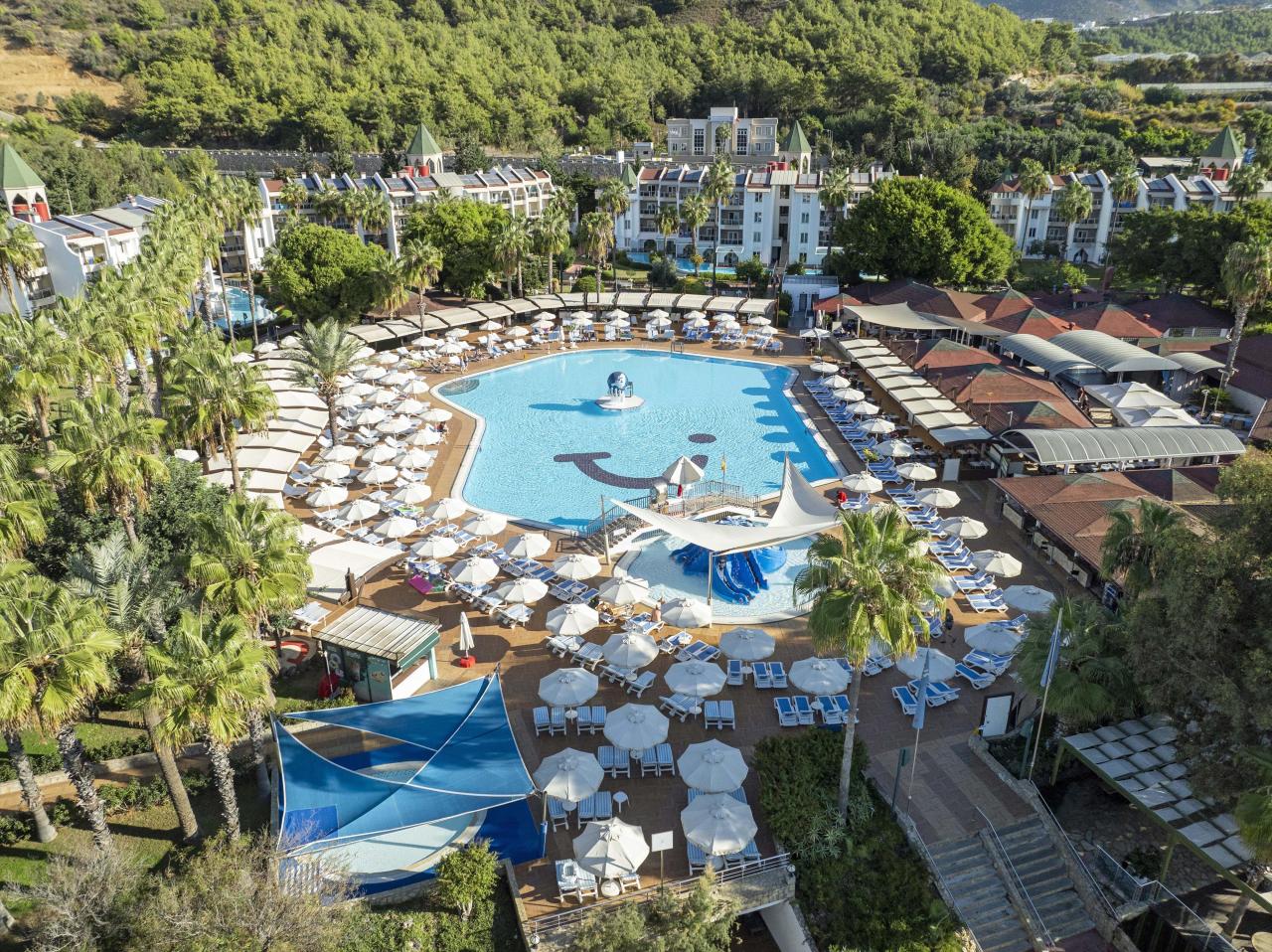 Blue Pascha Bay