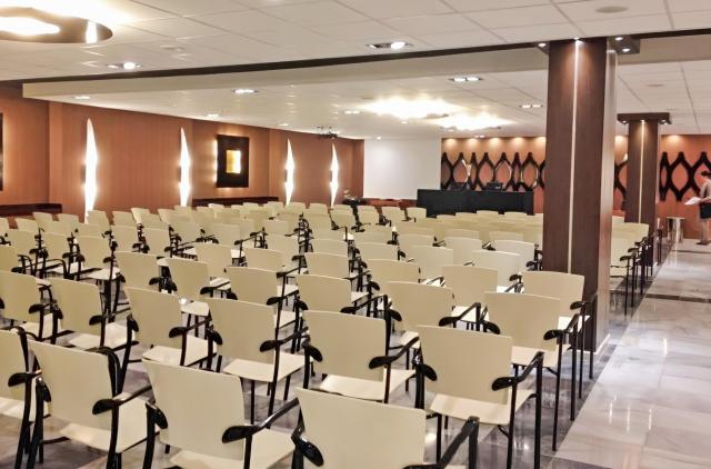 Evenia Zoraida Resort