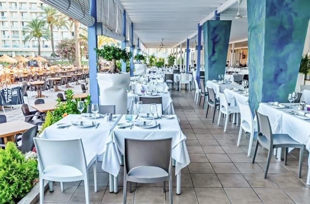 Evenia Zoraida Resort