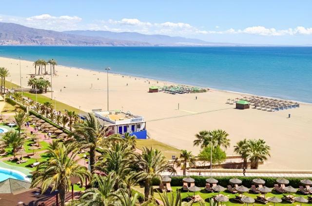 Evenia Zoraida Resort