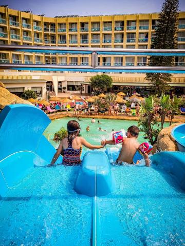 Evenia Zoraida Resort