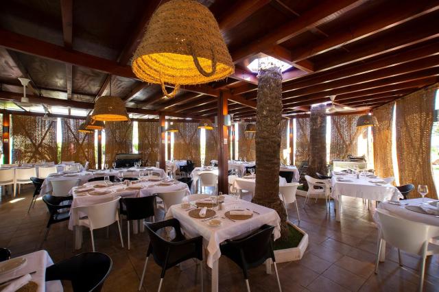 Evenia Zoraida Resort