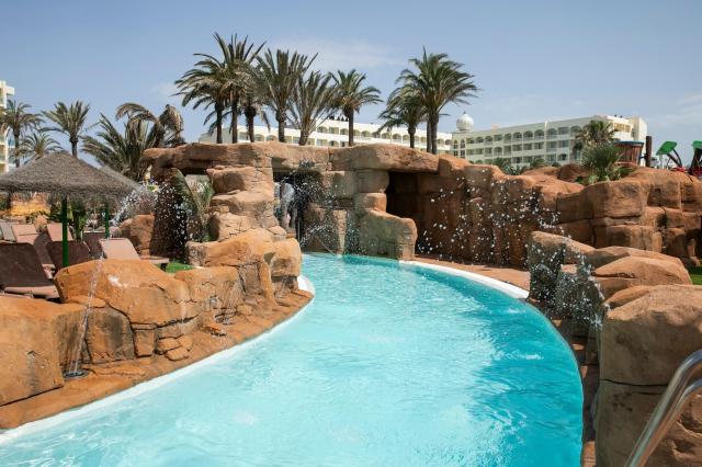Evenia Zoraida Resort