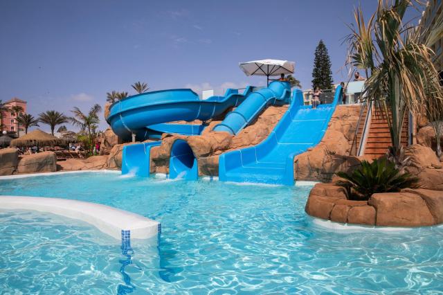 Evenia Zoraida Resort