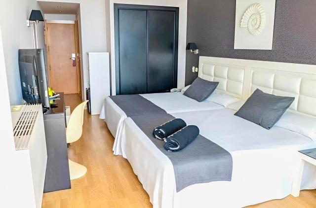 Evenia Zoraida Resort